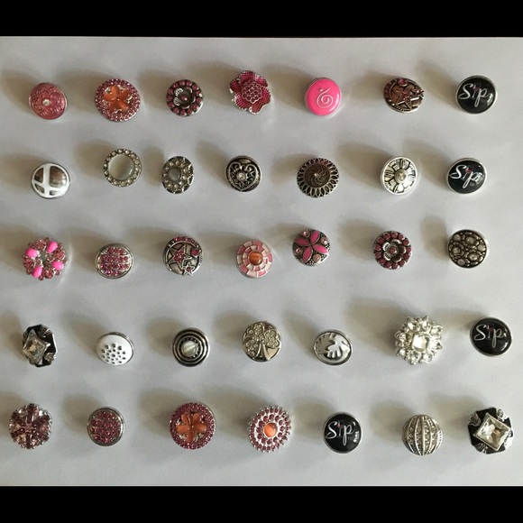 Silver snap charm bracelet $SALE$ - Picture 3 of 3